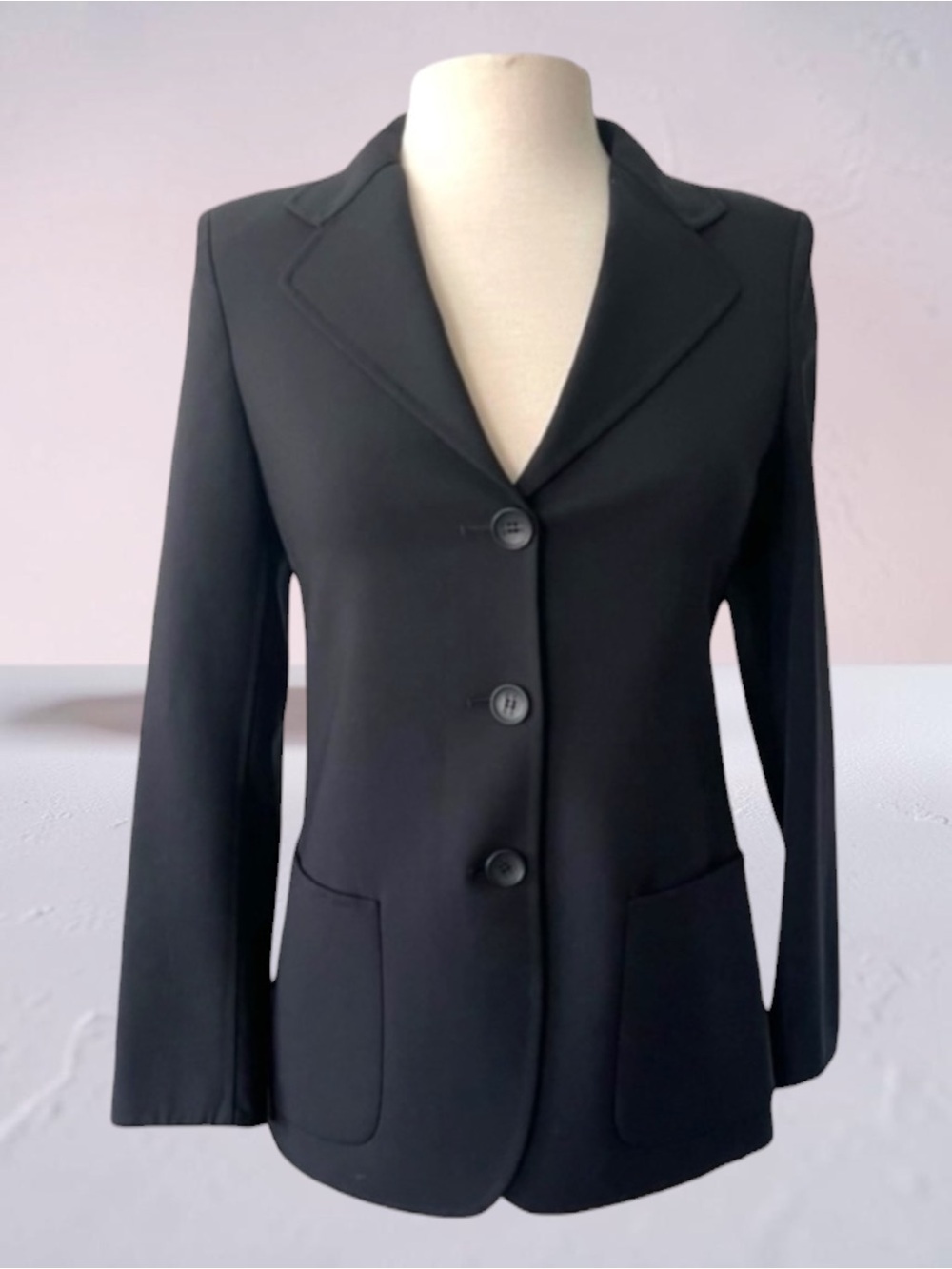 MAX MARA BLACK CLASSIC 3-BUTTON PATCH POCKET JACKET SIZE SMALL